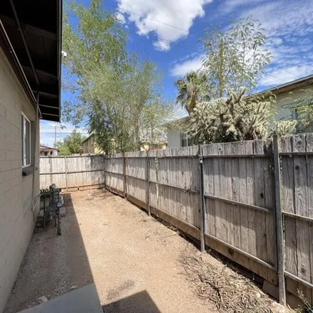 Rent this 2 bed house on 92 East Glenn Street in Tucson, AZ 85705