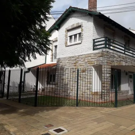 Buy this 3 bed house on Antonio Malaver 904 in Vicente López, B1638 ABG Vicente López