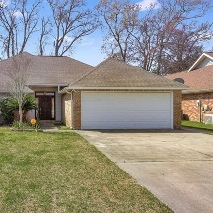 Rent this 3 bed house on 964 Canberra Road in Lafayette, LA 70503