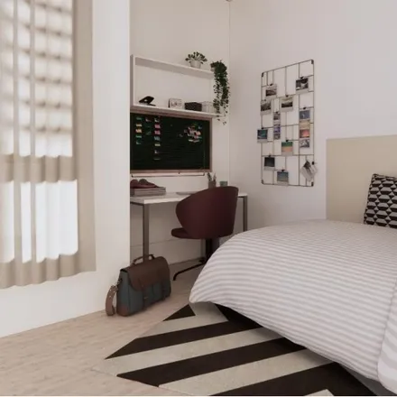 Rent this 1 bed apartment on Calle del Lirio in 50004 Zaragoza, Spain