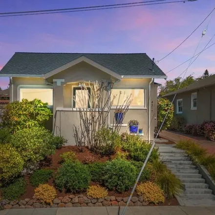 Buy this 5 bed house on 4317 Townsend Avenue in Oakland, CA 94602