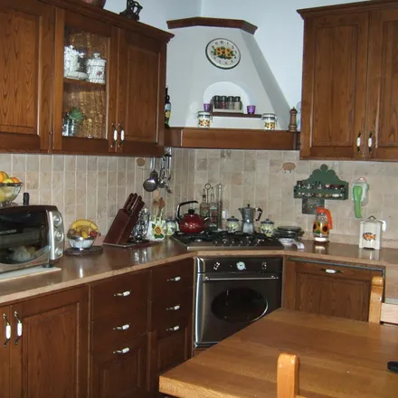 Image 3 - Murlo, TUSCANY, IT - Apartment for rent