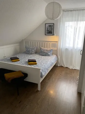 Rent this 2 bed apartment on Im Pesch 89 in 53797 Lohmar, Germany