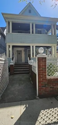 Buy this 7 bed house on 627 East 32nd Street in New York, NY 11210