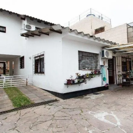 Image 1 - Rua Professor-Doutor João Pitta Pinheiro Filho, Camaquã, Porto Alegre - RS, 91920-560, Brazil - House for sale