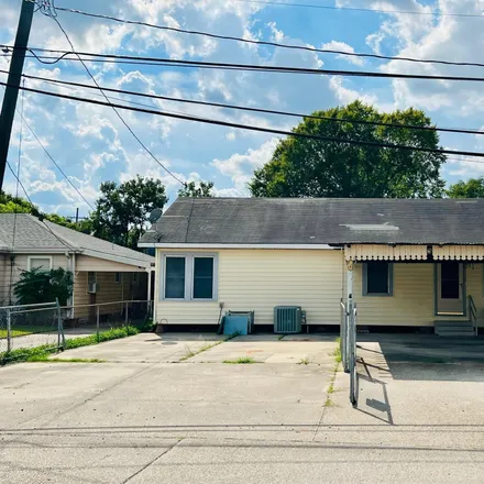 Buy this 4 bed house on 205 Aycock Street in Wyandotte, Morgan City