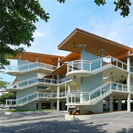 Image 2 - The Resort at Longboat Key Club, 220 Sands Point Road, Longboat Key, Sarasota County, FL 34228, USA - Condo for sale