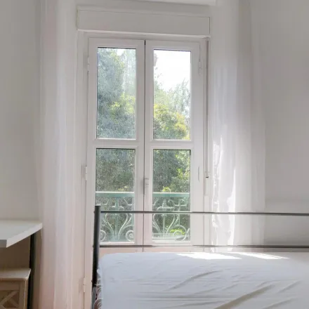 Rent this 8 bed room on Santiago Blue in Ciclovia Avenida de Berna, 1050-042 Lisbon