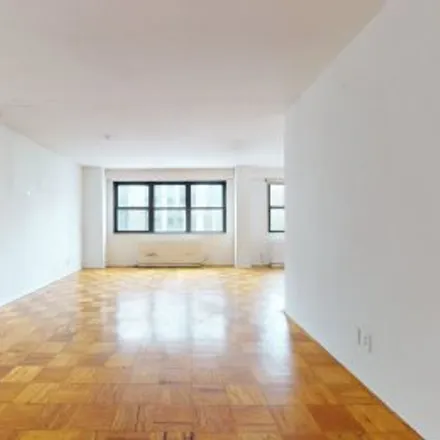Rent this 2 bed apartment on #6l,400 East 89th Street in Yorkville, New York