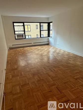 Rent this studio apartment on 412 E 55th St