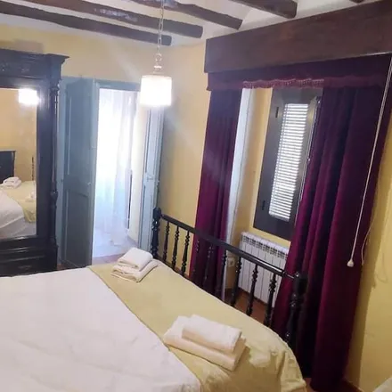 Rent this 3 bed apartment on Senders de la Vilella Baixa in Carrer de l'Esglèsia, 43374 la Vilella Baixa