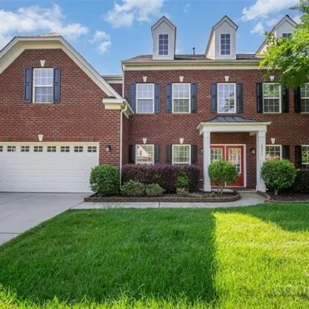 Buy this 6 bed house on 10515 Greenhead View Road in Charlotte, NC 28262