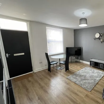 Rent this 2 bed house on Leeds in LS8 5BY, United Kingdom