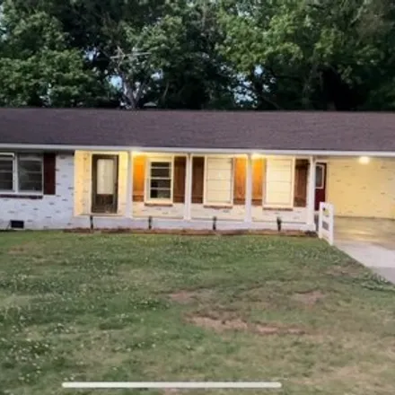 Image 1 - 1838 Hallmark Drive, Spalding County, GA 30223, USA - House for sale
