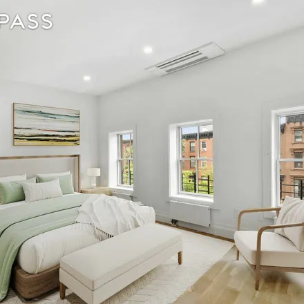 Rent this 2 bed townhouse on 169 Putnam Avenue in New York, NY 11216