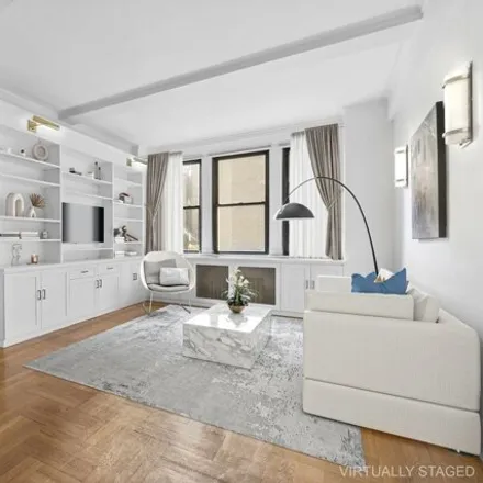 Image 2 - 266 West 72nd Street, New York, NY 10023, USA - Apartment for sale