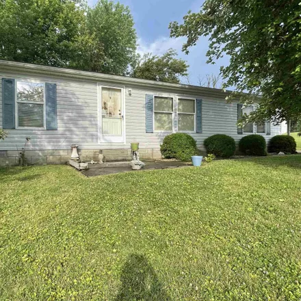 Image 1 - 124 West Warren Street, Mitchell, Lawrence County, IN 47446, USA - House for sale