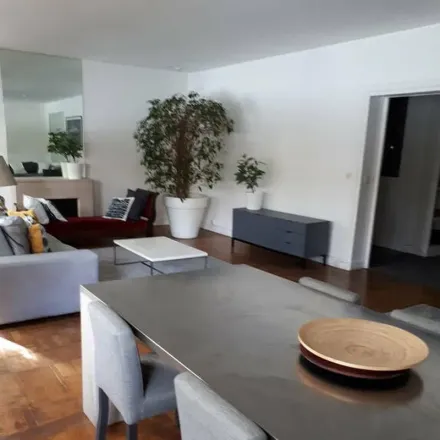 Rent this 5 bed apartment on 30x Route d'Auteuil aux Lacs in 75016 Paris, France