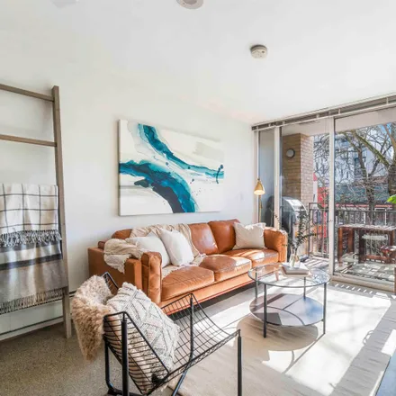 Buy this 2 bed apartment on E Pender Street