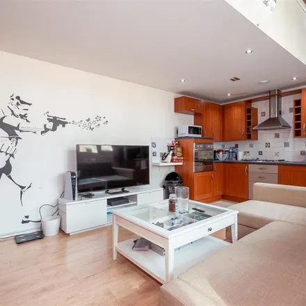 Image 2 - City South, City Road East, Manchester, M15 4TD, United Kingdom - Apartment for rent
