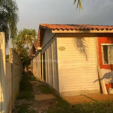 Rent this 3 bed house on Estrada João Paulo de Andrade Figueira 333 in Jardim Escócia, Araçoiaba da Serra - SP