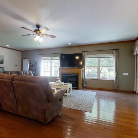 Image 4 - 1494 South Heather Drive, Mahomet, Champaign County, IL 61853, USA - House for sale