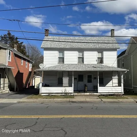 Image 1 - Pocono Services for Families & Children, Oak Leaf Lane, East Stroudsburg, PA 18301, USA - House for sale