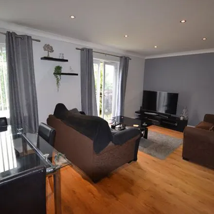 Rent this 2 bed apartment on 60 Bradgate Street in Leicester, LE4 0AW
