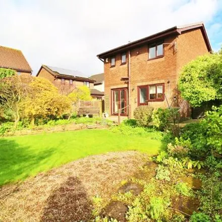Image 2 - Yellow Lodge Drive, Westhoughton, BL5 3EX, United Kingdom - House for sale