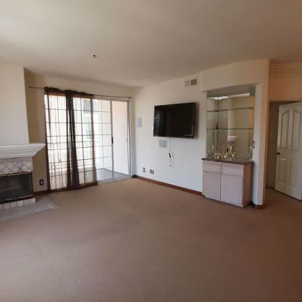 Image 7 - 930 North Doheny Drive, West Hollywood, CA 90069, USA - Apartment for rent