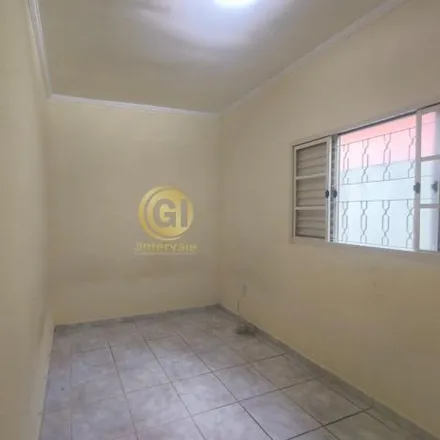 Rent this 2 bed house on Escola Estadual Professor Antônio Martins da Silva in Rua Santo Ivo 368, Cidade Salvador