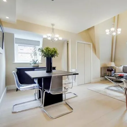 Image 3 - 55 Fitzjohn's Avenue, London, NW3 6NP, United Kingdom - Apartment for rent