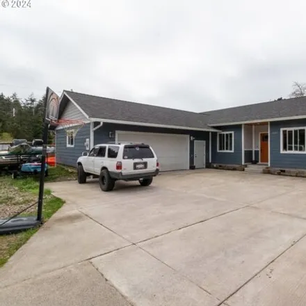 Buy this 4 bed house on 5507 North Fork Siuslaw Road in Florence, OR 97439