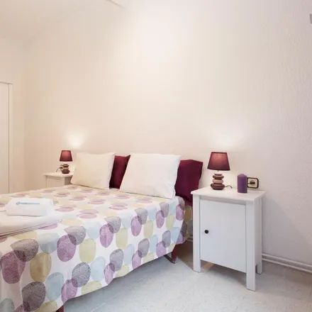 Rent this 3 bed apartment on Carrer de Pizarro in 08001 Barcelona, Spain