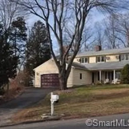 Rent this 4 bed house on 11 Shawnee Road in Trumbull, CT 06611