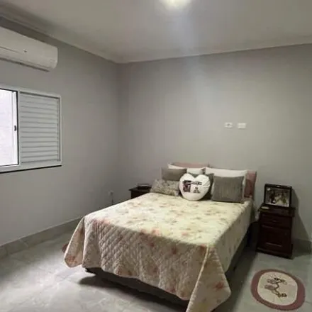 Buy this 2 bed house on Rua Dom Duarte da Costa in Rita Vieira, Campo Grande - MS