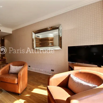 Image 4 - 38 Avenue George V, 75008 Paris, France - Apartment for rent