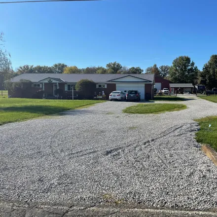 Buy this 4 bed house on 13651 Lockbourne Eastern Road in Ashville, Pickaway County