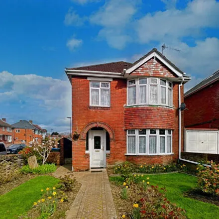 Buy this 3 bed house on 1 Edwina Close in Southampton, SO19 7BJ