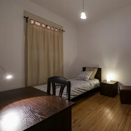 Rent this 4 bed room on Rua Carvalho Araújo 95 in 1900-140 Lisbon, Portugal