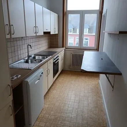 Image 3 - Rue de Pont 5, 7500 Tournai, Belgium - Apartment for rent