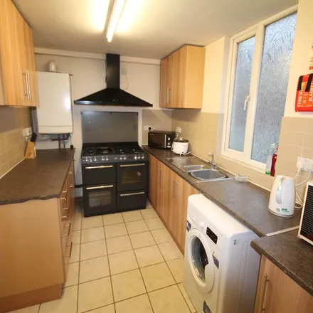 Rent this 1 bed apartment on Himalayan Gurkha Restaurant and Bar in 80 Macklin Street, Derby