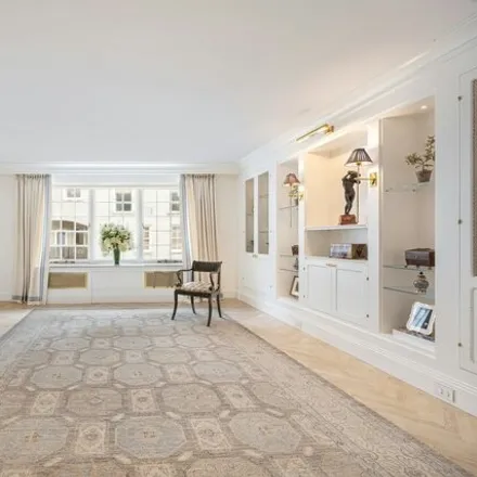Image 7 - 3 East 71st Street, New York, NY 10021, USA - Townhouse for sale