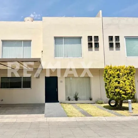 Buy this 3 bed house on Boulevard Sor Juana Inés de la Cruz in San Salvador Tizatlalli, 16600 Metepec