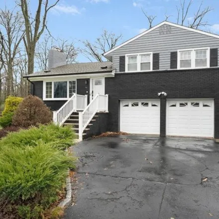 Buy this 4 bed house on 12 Woodland Road in Randolphville, Piscataway Township