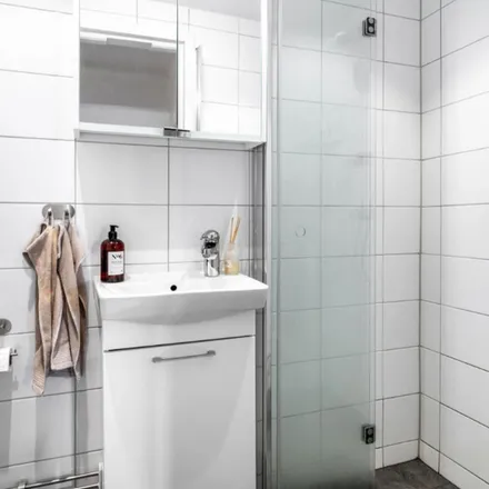 Rent this 2 bed apartment on Södra Bangårdsgatan in 633 55 Eskilstuna, Sweden
