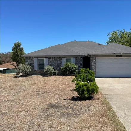 Buy this 3 bed house on 1905 Schulze Circle in Killeen, TX 76549