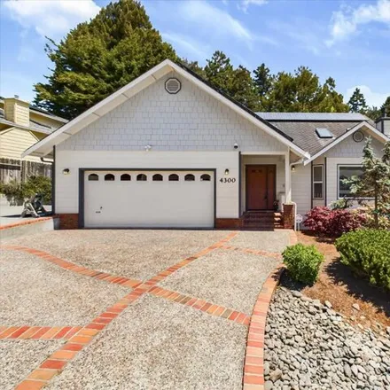 Buy this 3 bed house on 4300 Liberty Bell Court in Cutten, Humboldt County