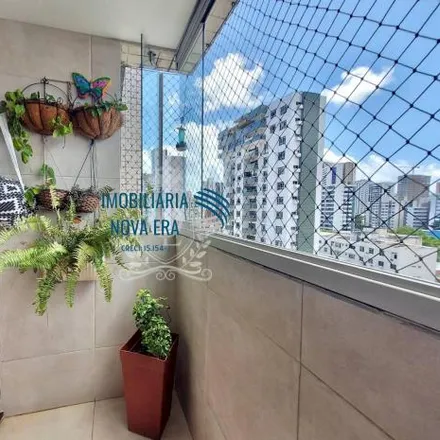 Rent this 4 bed apartment on Drogasil in Rua Ernesto de Paula Santos 451, Boa Viagem