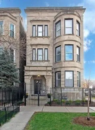 Rent this 1 bed condo on 3359 West Flournoy Street in Chicago, IL 60624